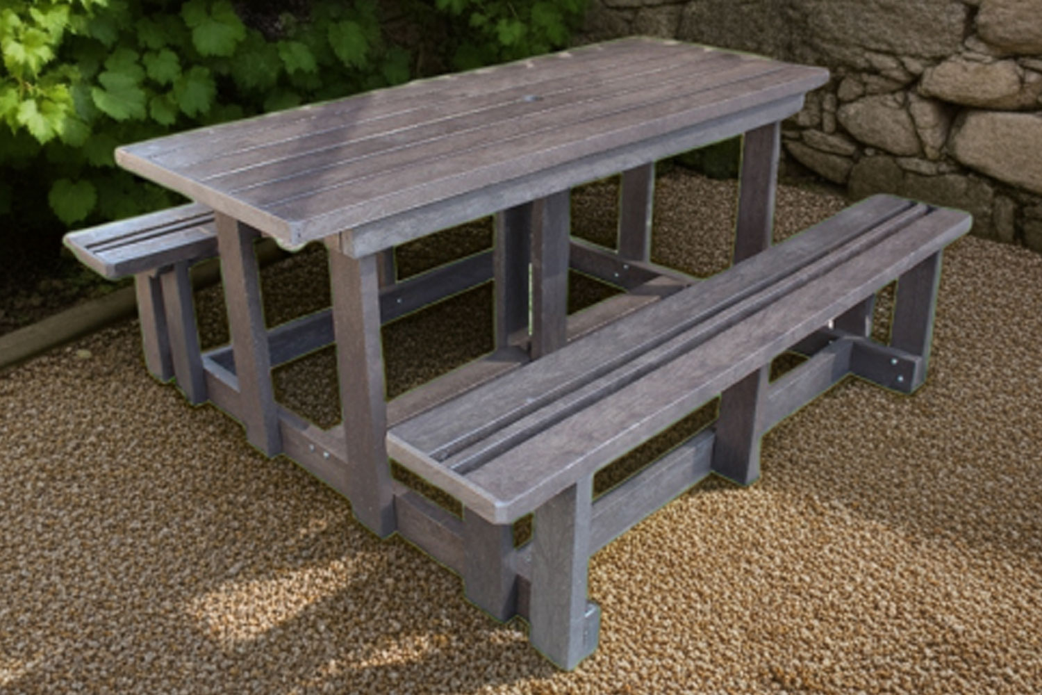 Picnic table 8 seater Recycled plastic