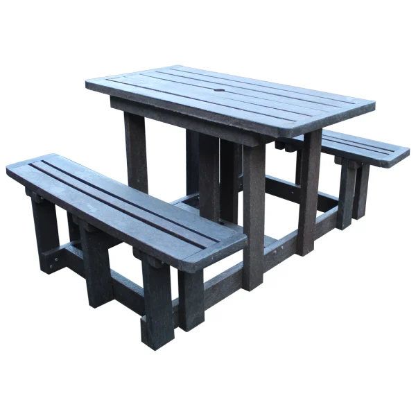 Poly Eco pub bench 4 str recycled plastic