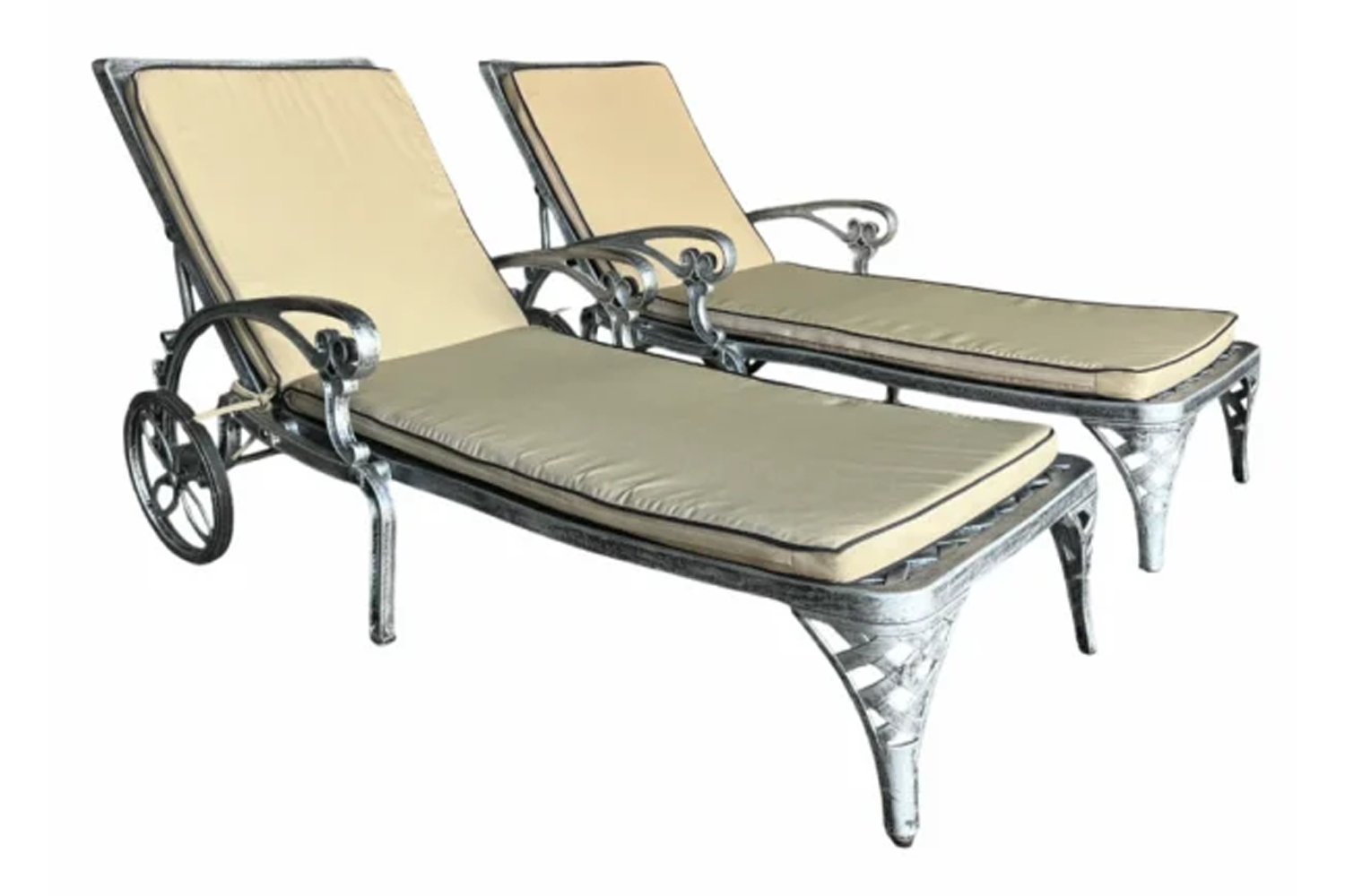 Aluminium Frill Sun Lounger Silver Set with Beige Cushions