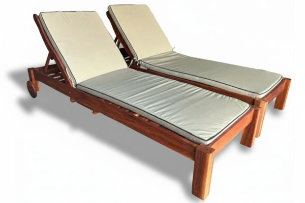 Zambezi Teak 2 Piece set Special (2 Sun loungers) with Universal Beige Cushions