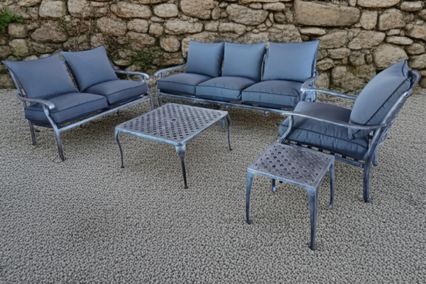 Aluminium-6-Seater-Morris-set-Silver-with-Charcoal-cushions-Lifestyle