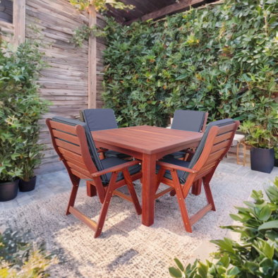 Zambezi Teak 4 seater with Charcoal cushions