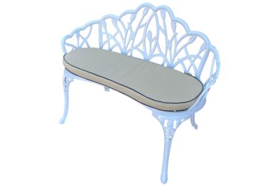 Aluminium-Tulip-Park-Bench-White-with-Beige-Cushion