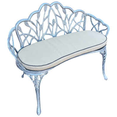 Tulip bench with Beige cushion