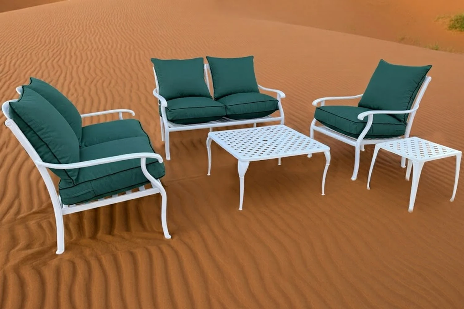 Aluminium Lounge Set 5-Piece 5-Seater (White, Including Green Cushions)